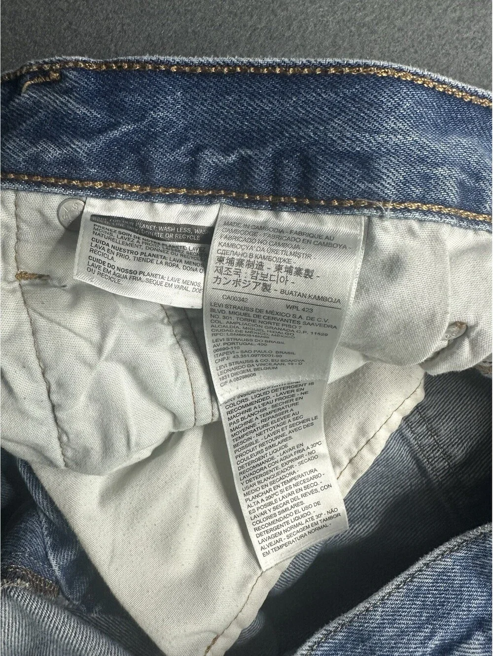 Levi's Premium 501 Jeans Men's 30 x 30 Blue Light Wash Button Fly Straight